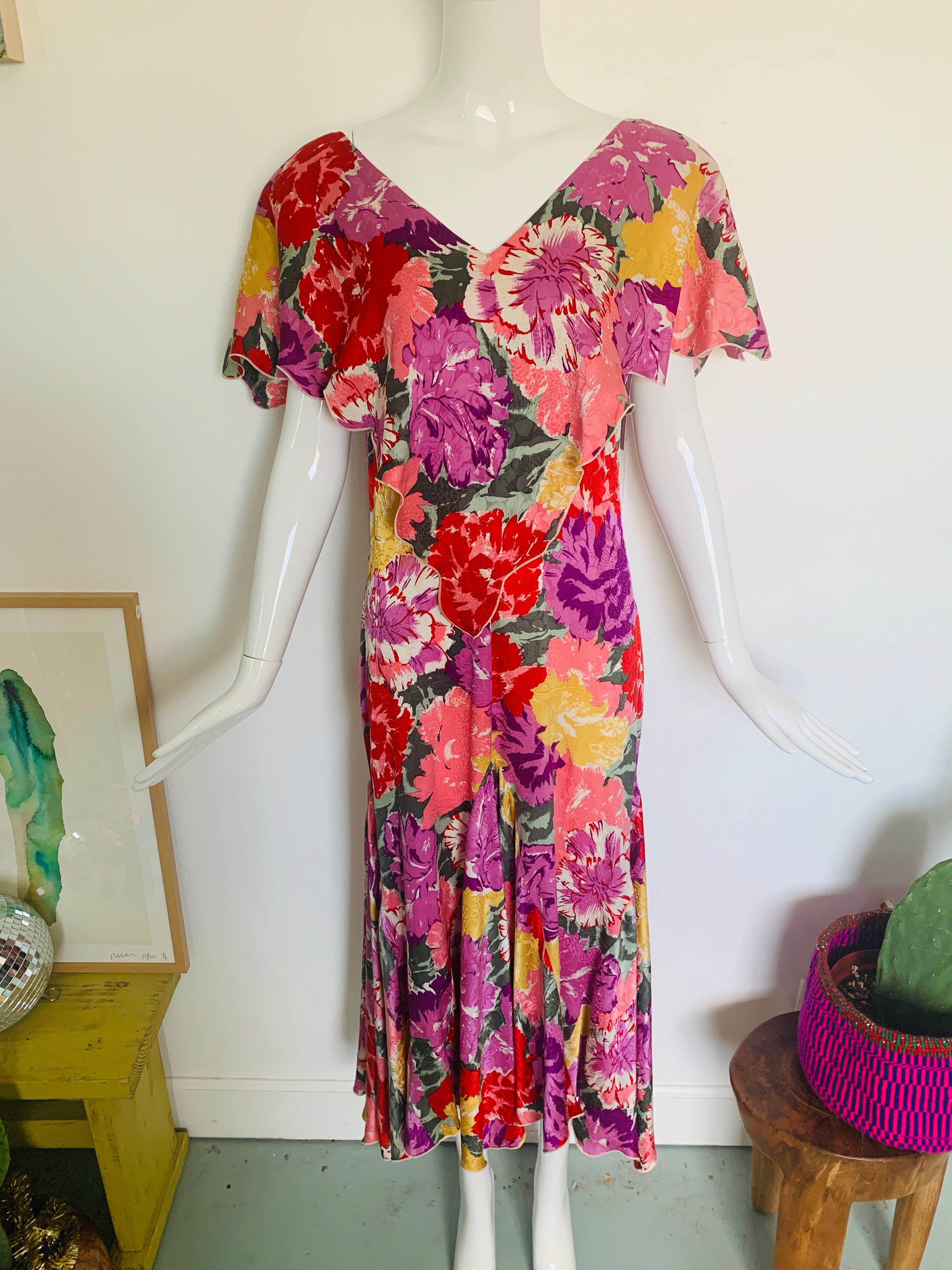 Vintage 70s Silky Floral Flutter Dress